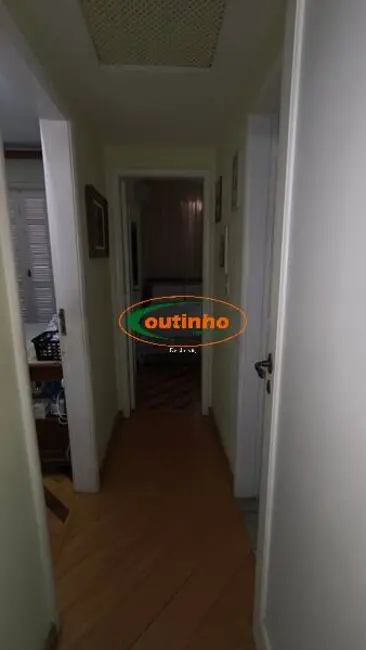 Apartamento com 3 quartos à venda, 100m2 em Tijuca, Rio De Janeiro - RJ - imagem 7 Foto 7 de Apartamento com 3 quartos à venda, 100m2 em Tijuca, Rio De Janeiro - RJ