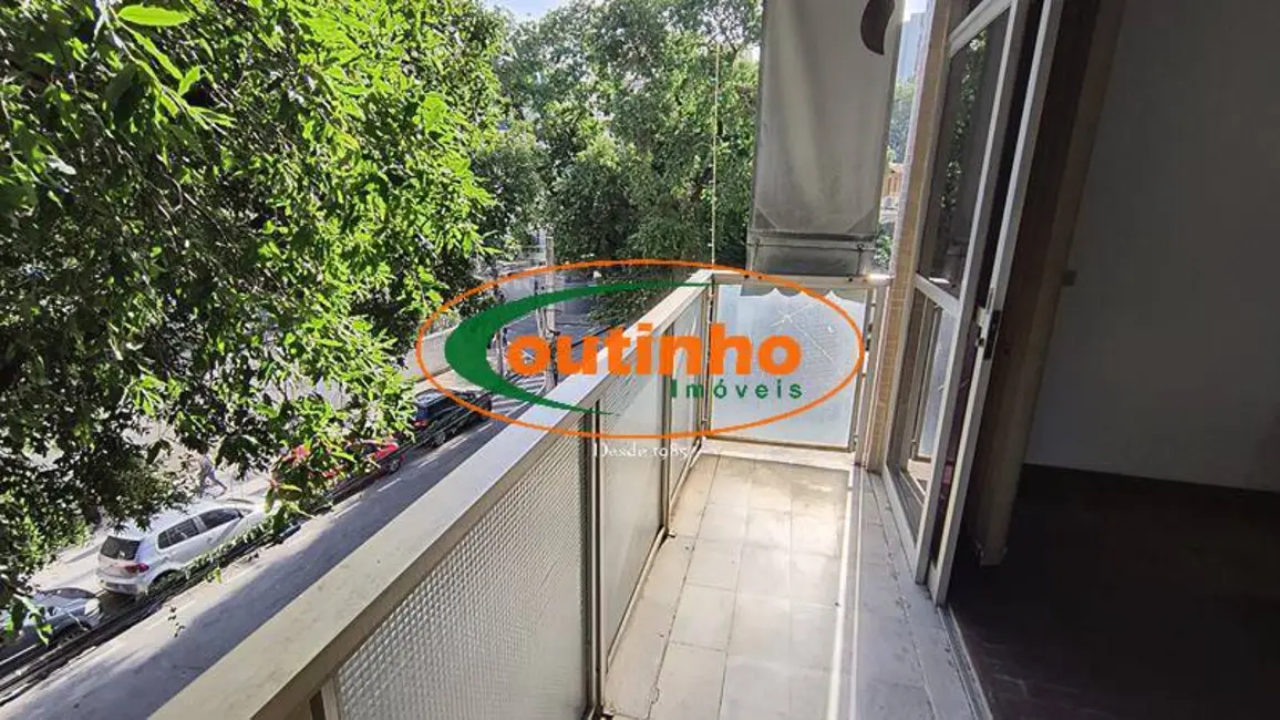 Apartamento com 3 quartos à venda, 127m2 em Tijuca, Rio De Janeiro - RJ - imagem 6 Foto 6 de Apartamento com 3 quartos à venda, 127m2 em Tijuca, Rio De Janeiro - RJ