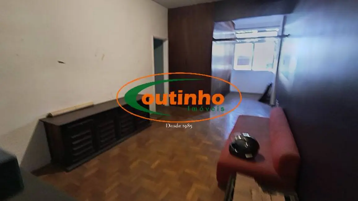 Apartamento com 3 quartos à venda, 97m2 em Tijuca, Rio De Janeiro - RJ - imagem 1 Foto 1 de Apartamento com 3 quartos à venda, 97m2 em Tijuca, Rio De Janeiro - RJ