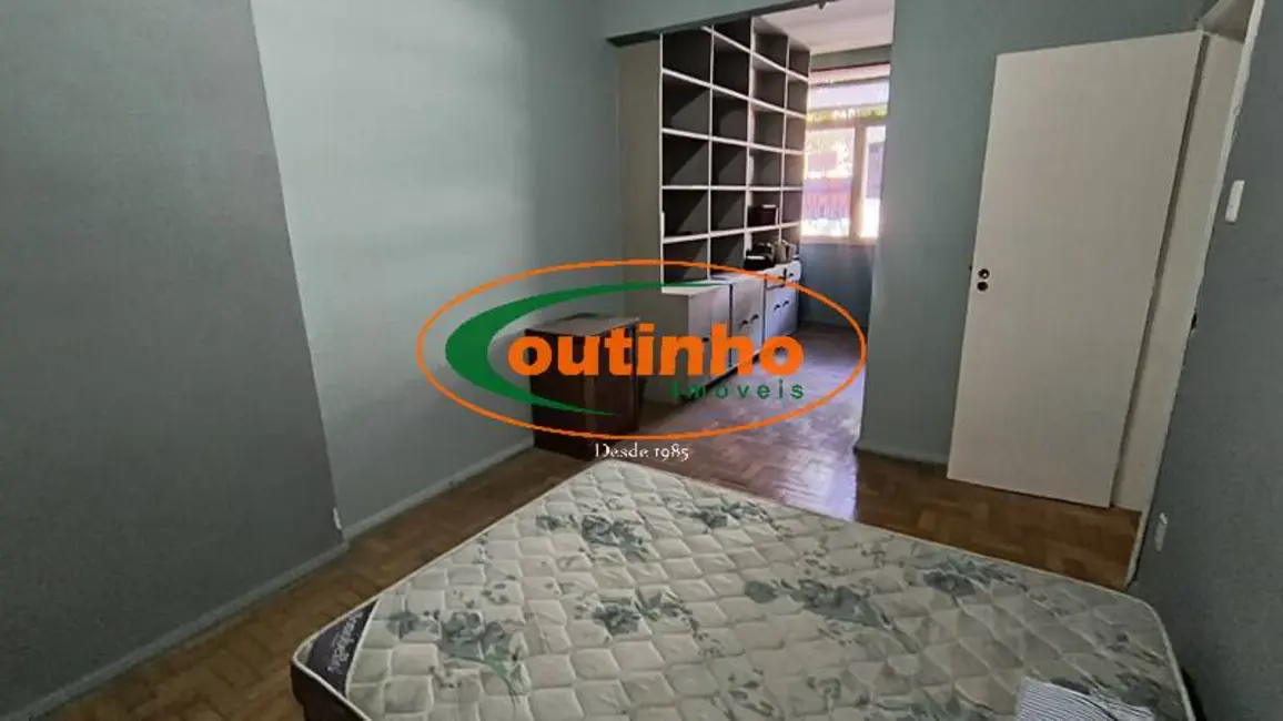 Apartamento com 3 quartos à venda, 97m2 em Tijuca, Rio De Janeiro - RJ - imagem 7 Foto 7 de Apartamento com 3 quartos à venda, 97m2 em Tijuca, Rio De Janeiro - RJ