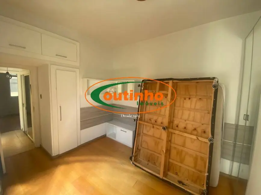 Foto 5 de Apartamento com 2 quartos à venda, 52m2 em Tijuca, Rio De Janeiro - RJ