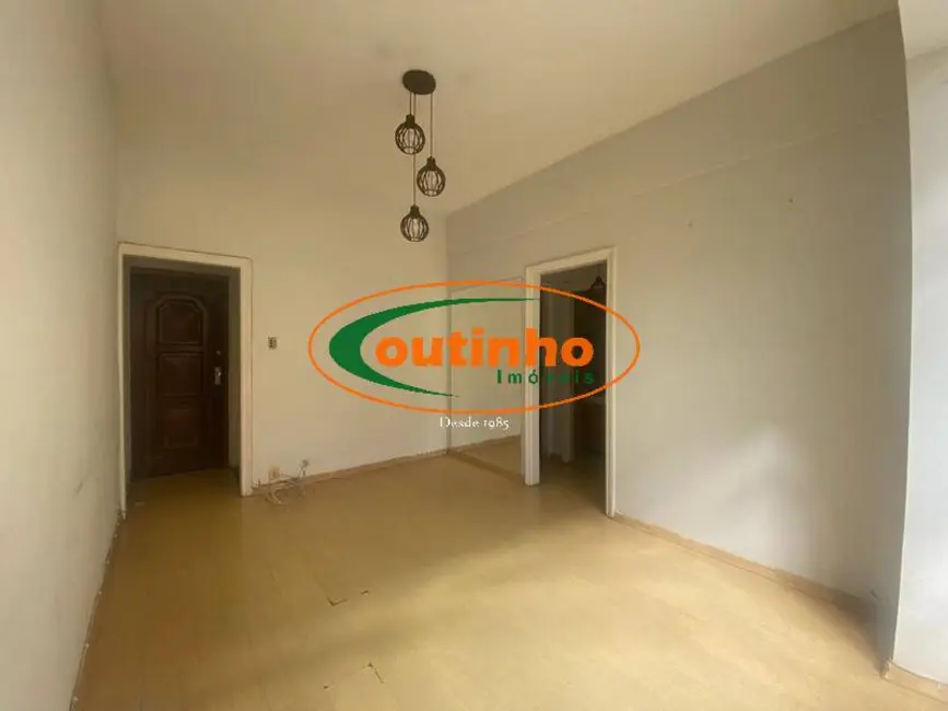 Foto 4 de Apartamento com 2 quartos à venda, 52m2 em Tijuca, Rio De Janeiro - RJ