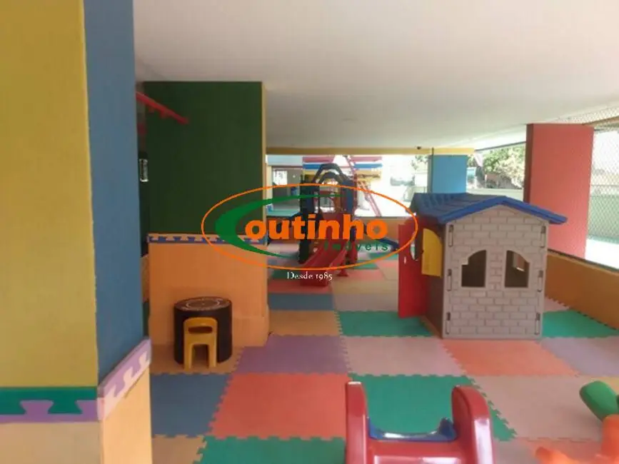 Foto 3 de Apartamento com 2 quartos à venda, 74m2 em Tijuca, Rio De Janeiro - RJ