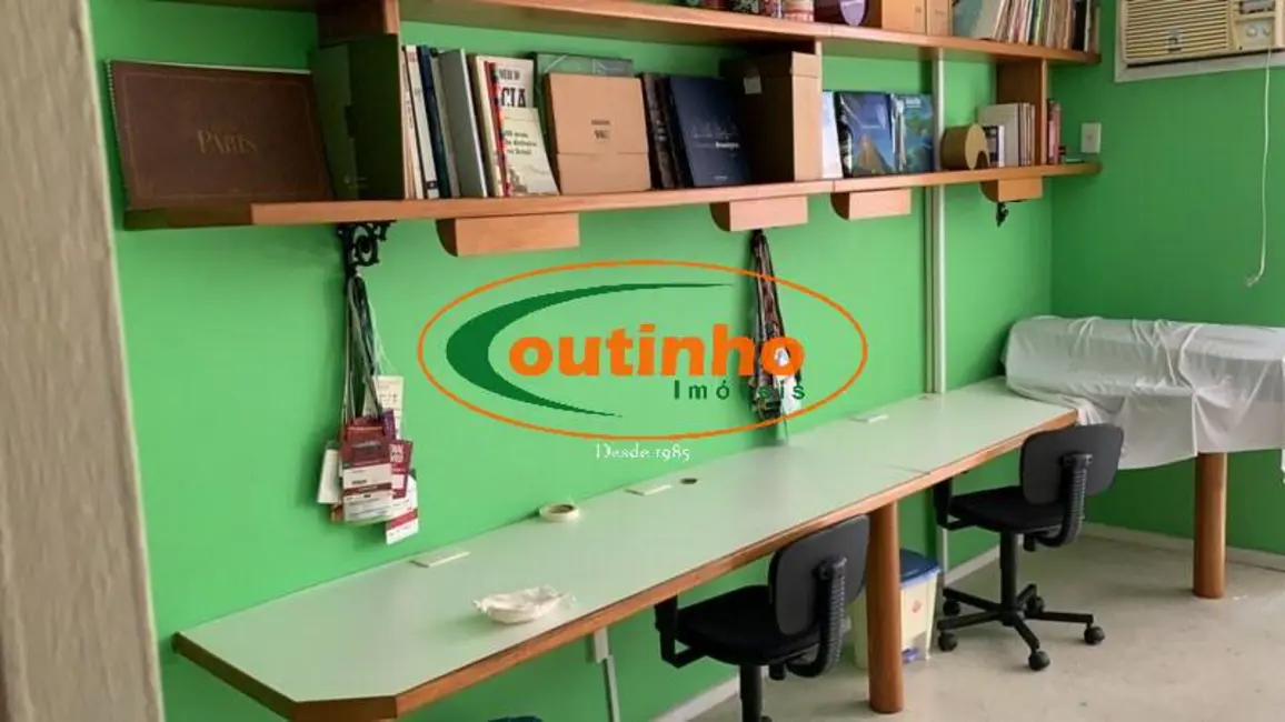 Sala Comercial à venda, 40m2 em Tijuca, Rio De Janeiro - RJ - imagem 6 Foto 6 de Sala Comercial à venda, 40m2 em Tijuca, Rio De Janeiro - RJ
