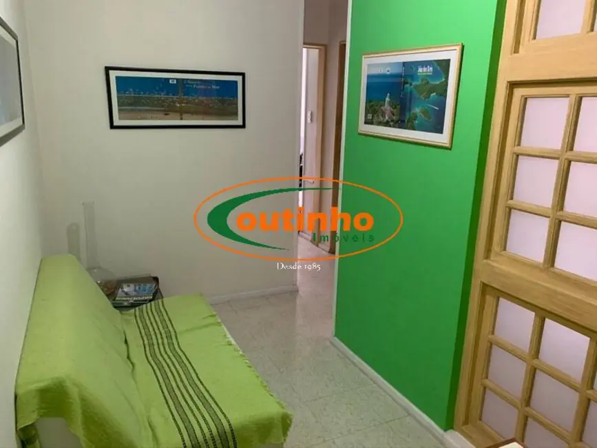 Sala Comercial à venda, 40m2 em Tijuca, Rio De Janeiro - RJ - imagem 5 Foto 5 de Sala Comercial à venda, 40m2 em Tijuca, Rio De Janeiro - RJ