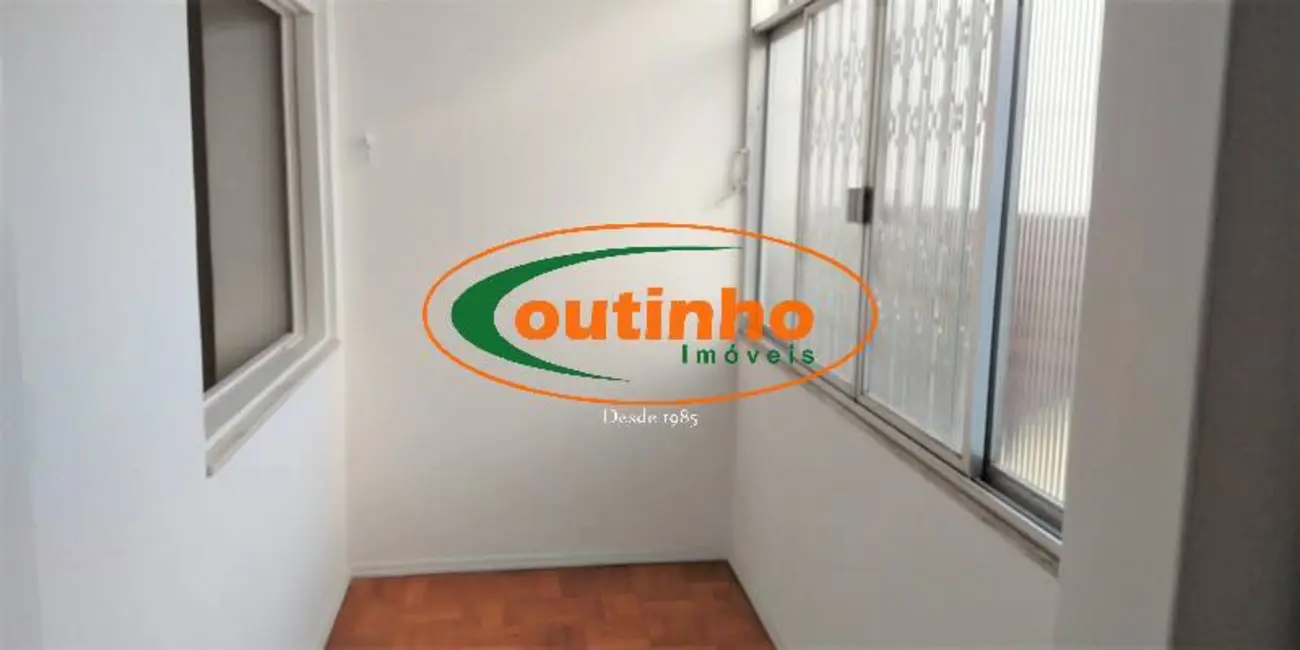 Foto 1 de Apartamento com 2 quartos à venda, 58m2 em Grajaú, Rio De Janeiro - RJ