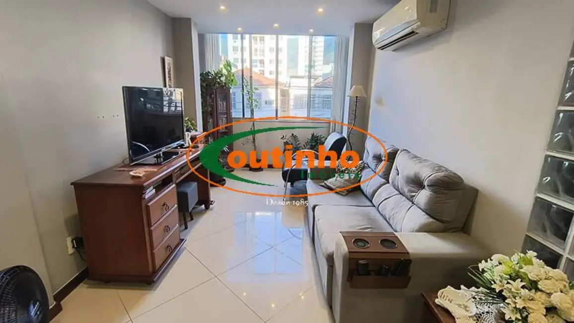 Foto 2 de Apartamento com 3 quartos à venda, 64m2 em Andaraí, Rio De Janeiro - RJ