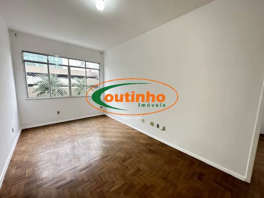 Apartamento com 1 quarto à venda, 50m2 em Maracanã, Rio De Janeiro - RJ - imagem 2 Foto 2 de Apartamento com 1 quarto à venda, 50m2 em Maracanã, Rio De Janeiro - RJ