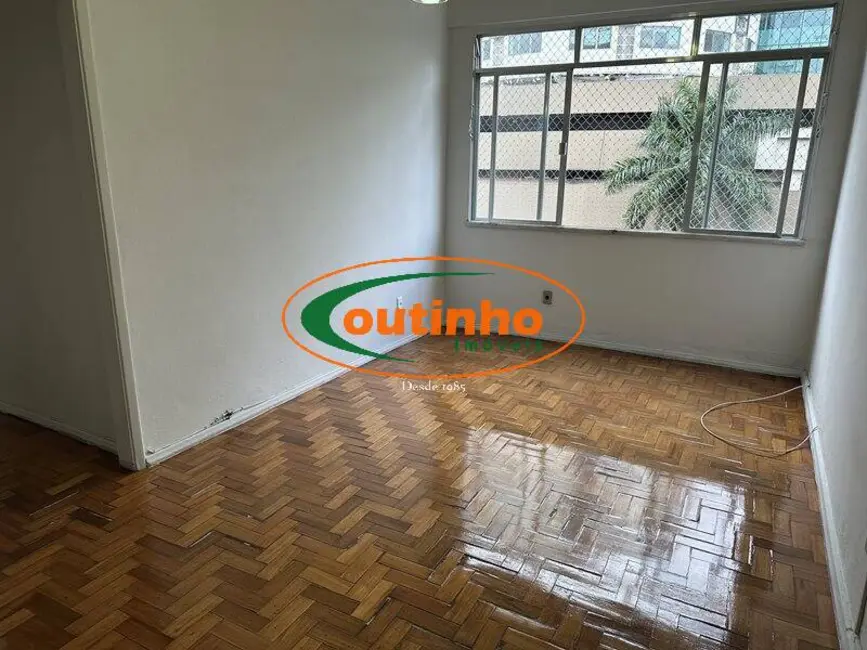 Apartamento com 2 quartos à venda, 70m2 em Maracanã, Rio De Janeiro - RJ - imagem 3 Foto 3 de Apartamento com 2 quartos à venda, 70m2 em Maracanã, Rio De Janeiro - RJ