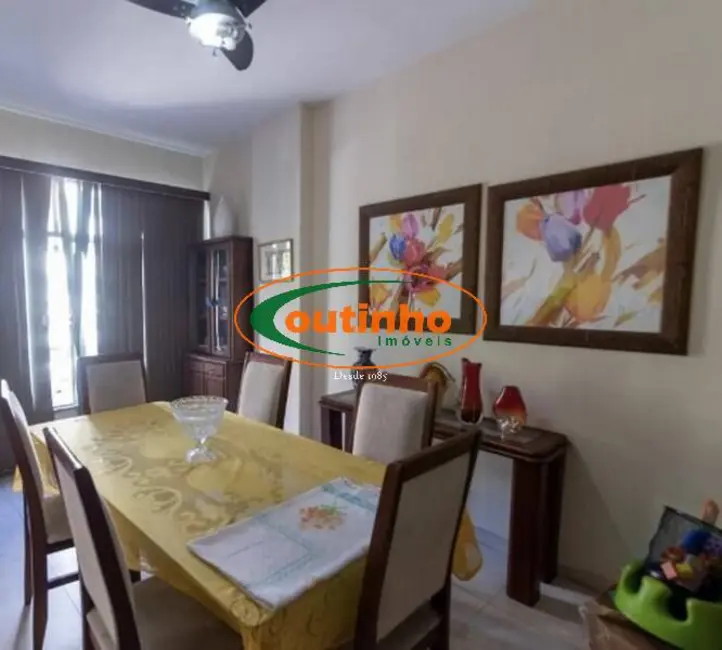 Foto 2 de Apartamento com 3 quartos à venda, 90m2 em Tijuca, Rio De Janeiro - RJ