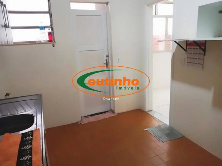 Foto 9 de Apartamento com 2 quartos à venda, 90m2 em Vila Isabel, Rio De Janeiro - RJ