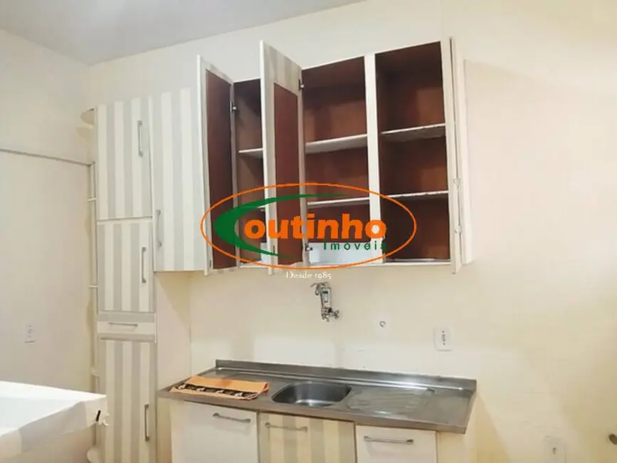 Foto 8 de Apartamento com 2 quartos à venda, 90m2 em Vila Isabel, Rio De Janeiro - RJ