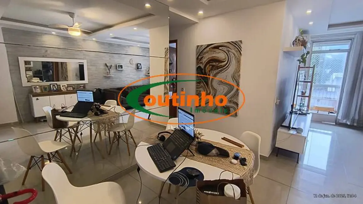 Foto 4 de Apartamento com 3 quartos à venda, 83m2 em Vila Isabel, Rio De Janeiro - RJ