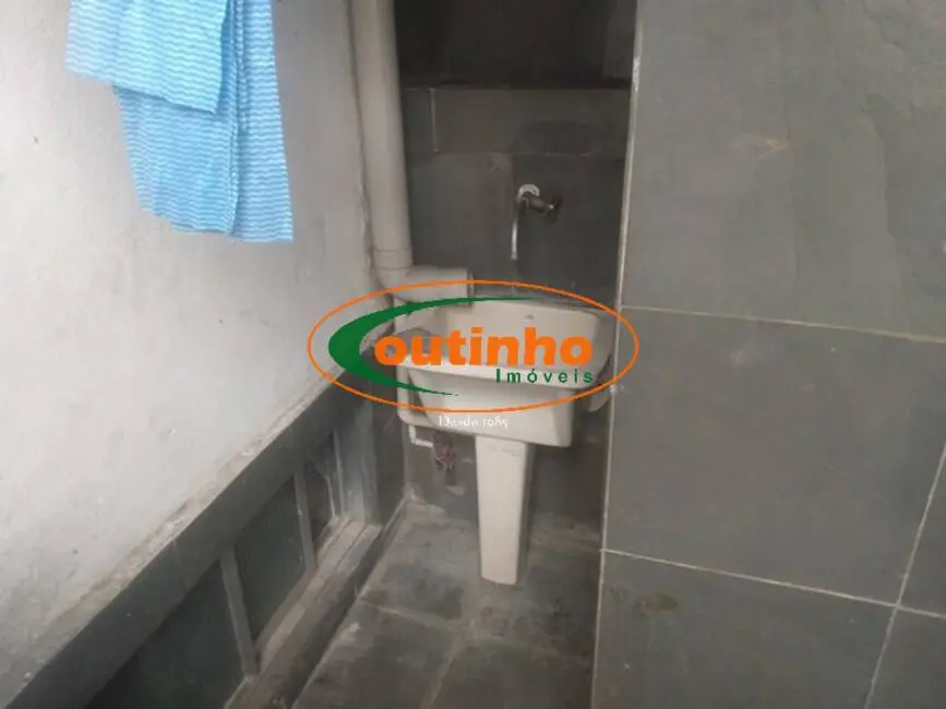 Casa com 3 quartos à venda, 200m2 em Vila Isabel, Rio De Janeiro - RJ - imagem 9 Foto 9 de Casa com 3 quartos à venda, 200m2 em Vila Isabel, Rio De Janeiro - RJ