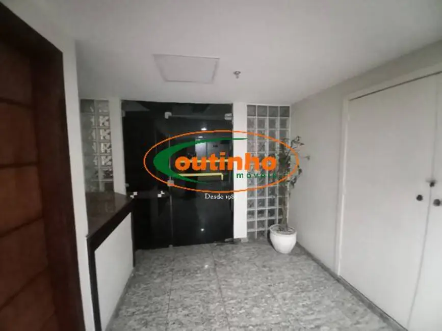 Foto 2 de Sala Comercial à venda, 53m2 em Tijuca, Rio De Janeiro - RJ