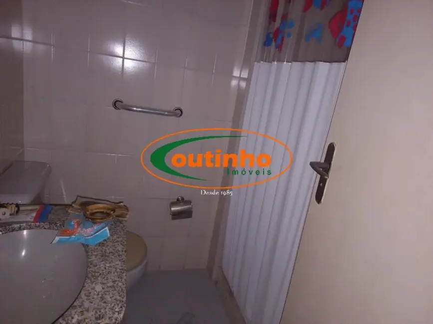 Sala Comercial à venda, 53m2 em Tijuca, Rio De Janeiro - RJ - imagem 6 Foto 6 de Sala Comercial à venda, 53m2 em Tijuca, Rio De Janeiro - RJ