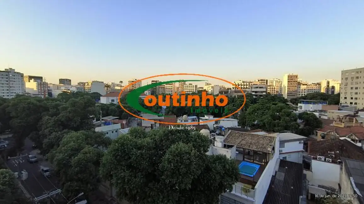 Foto 2 de Apartamento com 3 quartos à venda, 98m2 em Tijuca, Rio De Janeiro - RJ