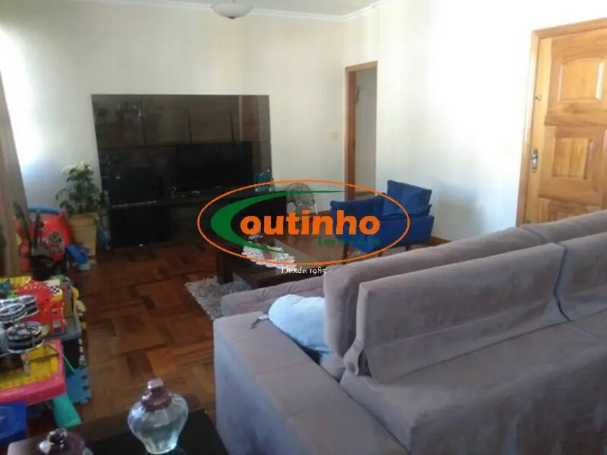 Foto 2 de Apartamento com 3 quartos à venda, 130m2 em Tijuca, Rio De Janeiro - RJ