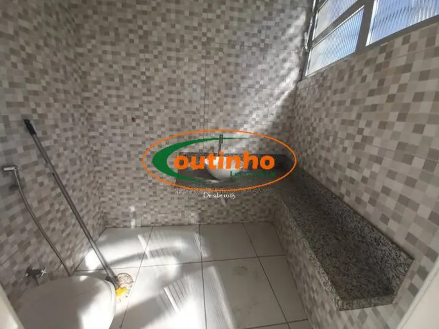 Sala Comercial à venda, 20m2 em Tijuca, Rio De Janeiro - RJ - imagem 9 Foto 9 de Sala Comercial à venda, 20m2 em Tijuca, Rio De Janeiro - RJ