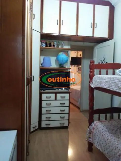 Apartamento com 2 quartos à venda, 68m2 em Tijuca, Rio De Janeiro - RJ - imagem 7 Foto 7 de Apartamento com 2 quartos à venda, 68m2 em Tijuca, Rio De Janeiro - RJ