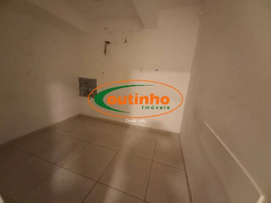 Sala Comercial à venda, 400m2 em Tijuca, Rio De Janeiro - RJ - imagem 6 Foto 6 de Sala Comercial à venda, 400m2 em Tijuca, Rio De Janeiro - RJ