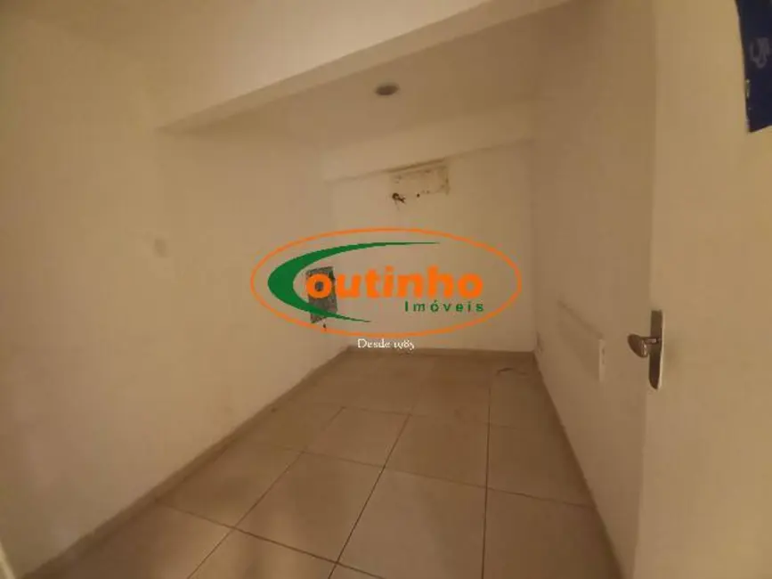 Sala Comercial à venda, 400m2 em Tijuca, Rio De Janeiro - RJ - imagem 9 Foto 9 de Sala Comercial à venda, 400m2 em Tijuca, Rio De Janeiro - RJ