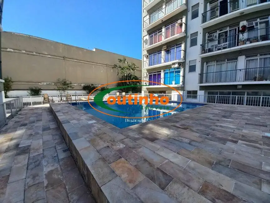 Foto 4 de Apartamento com 2 quartos à venda, 76m2 em Tijuca, Rio De Janeiro - RJ