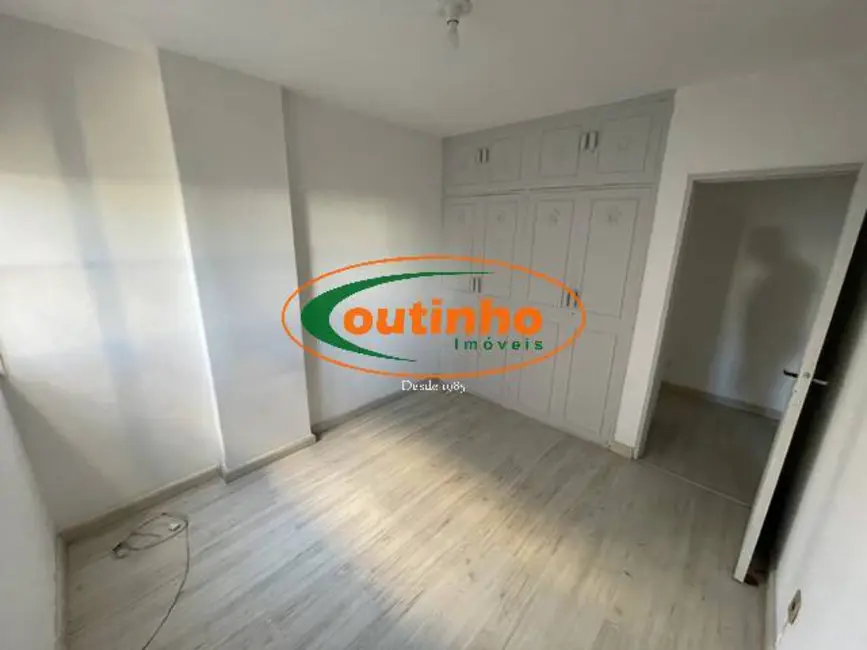 Foto 6 de Apartamento com 2 quartos à venda, 62m2 em Praça da Bandeira, Rio De Janeiro - RJ