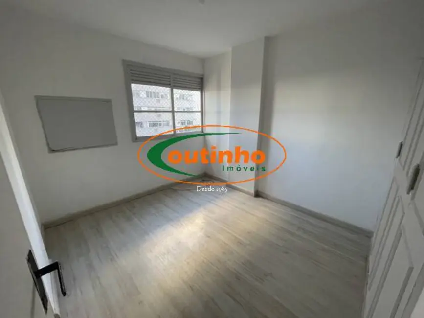 Foto 4 de Apartamento com 2 quartos à venda, 62m2 em Praça da Bandeira, Rio De Janeiro - RJ