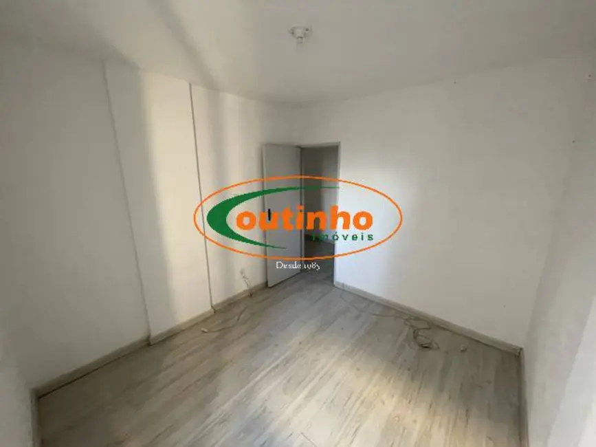 Foto 5 de Apartamento com 2 quartos à venda, 62m2 em Praça da Bandeira, Rio De Janeiro - RJ