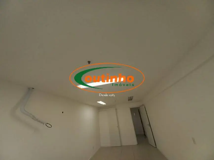 Sala Comercial à venda, 38m2 em Tijuca, Rio De Janeiro - RJ - imagem 9 Foto 9 de Sala Comercial à venda, 38m2 em Tijuca, Rio De Janeiro - RJ