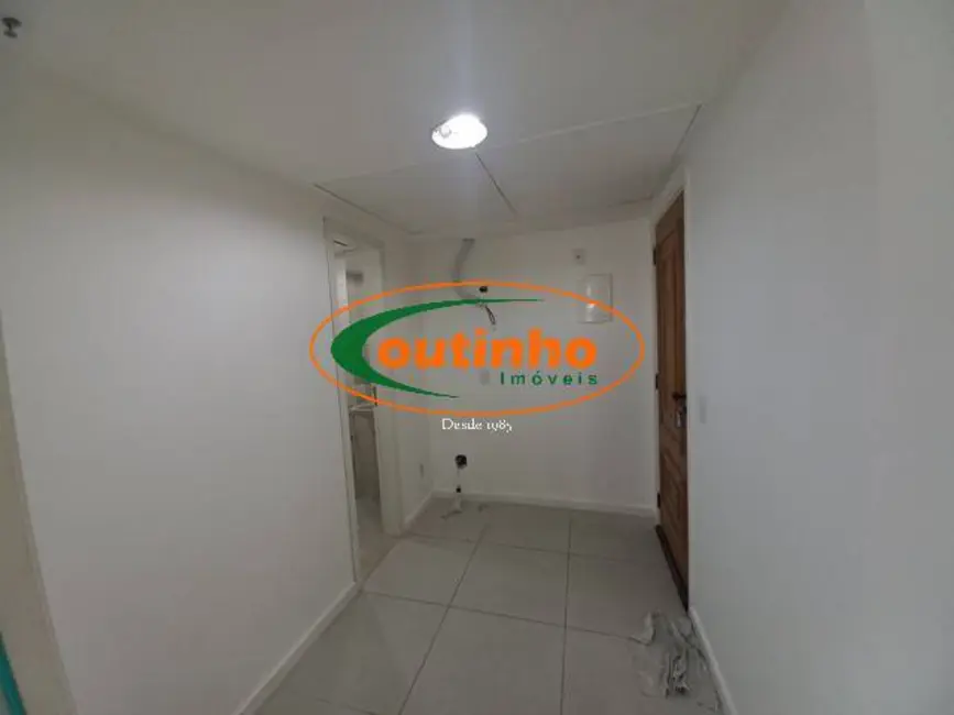 Sala Comercial à venda, 38m2 em Tijuca, Rio De Janeiro - RJ - imagem 4 Foto 4 de Sala Comercial à venda, 38m2 em Tijuca, Rio De Janeiro - RJ