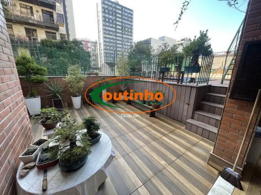 Foto 6 de Casa com 4 quartos à venda, 320m2 em Tijuca, Rio De Janeiro - RJ