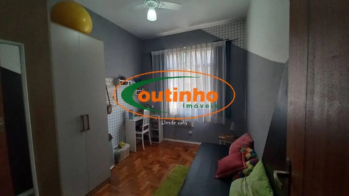 Apartamento com 2 quartos à venda, 70m2 em Tijuca, Rio De Janeiro - RJ - imagem 5 Foto 5 de Apartamento com 2 quartos à venda, 70m2 em Tijuca, Rio De Janeiro - RJ