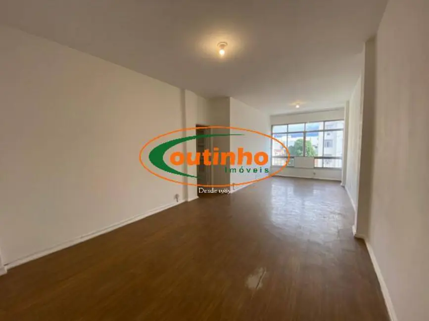 Apartamento com 3 quartos à venda, 135m2 em Tijuca, Rio De Janeiro - RJ - imagem 1 Foto 1 de Apartamento com 3 quartos à venda, 135m2 em Tijuca, Rio De Janeiro - RJ