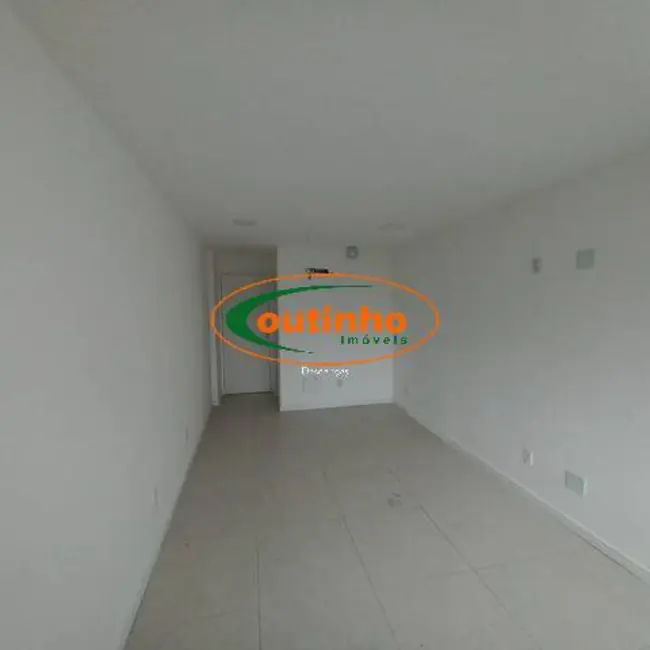 Sala Comercial à venda, 20m2 em Tijuca, Rio De Janeiro - RJ - imagem 6 Foto 6 de Sala Comercial à venda, 20m2 em Tijuca, Rio De Janeiro - RJ