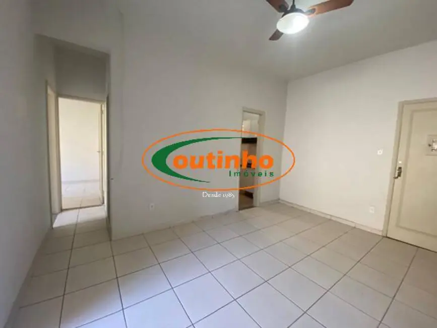 Foto 3 de Apartamento com 2 quartos à venda, 66m2 em São Cristóvão, Rio De Janeiro - RJ