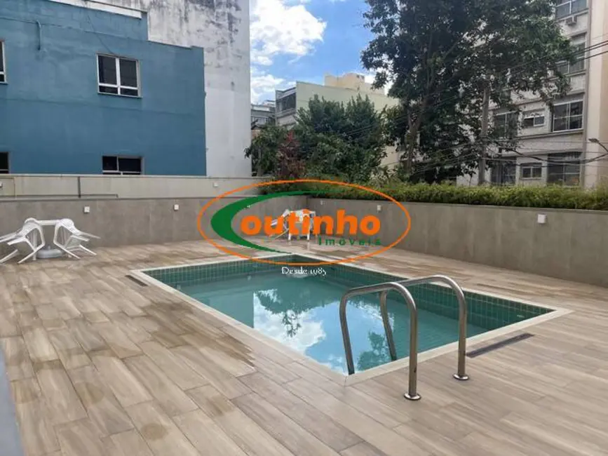 Foto 1 de Apartamento com 2 quartos à venda, 60m2 em Tijuca, Rio De Janeiro - RJ
