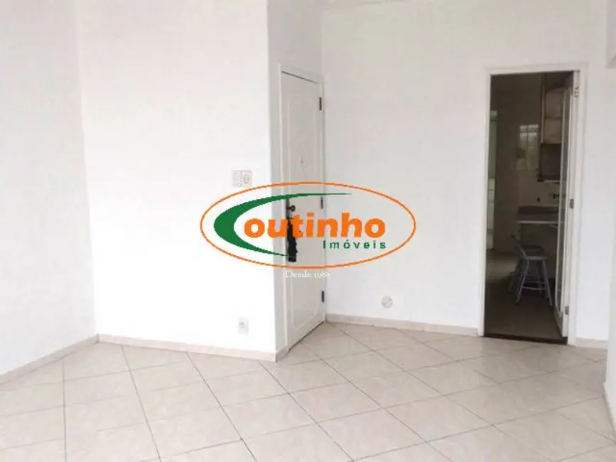 Apartamento com 2 quartos à venda, 78m2 em Tijuca, Rio De Janeiro - RJ - imagem 5 Foto 5 de Apartamento com 2 quartos à venda, 78m2 em Tijuca, Rio De Janeiro - RJ