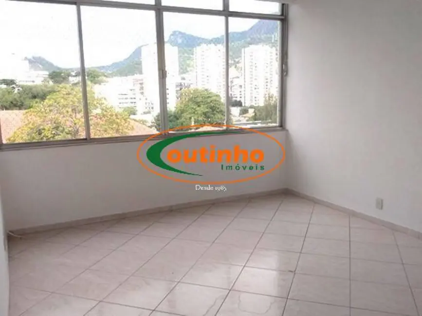 Apartamento com 2 quartos à venda, 78m2 em Tijuca, Rio De Janeiro - RJ - imagem 2 Foto 2 de Apartamento com 2 quartos à venda, 78m2 em Tijuca, Rio De Janeiro - RJ