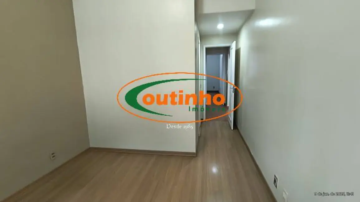 Apartamento com 2 quartos à venda, 81m2 em Tijuca, Rio De Janeiro - RJ - imagem 9 Foto 9 de Apartamento com 2 quartos à venda, 81m2 em Tijuca, Rio De Janeiro - RJ