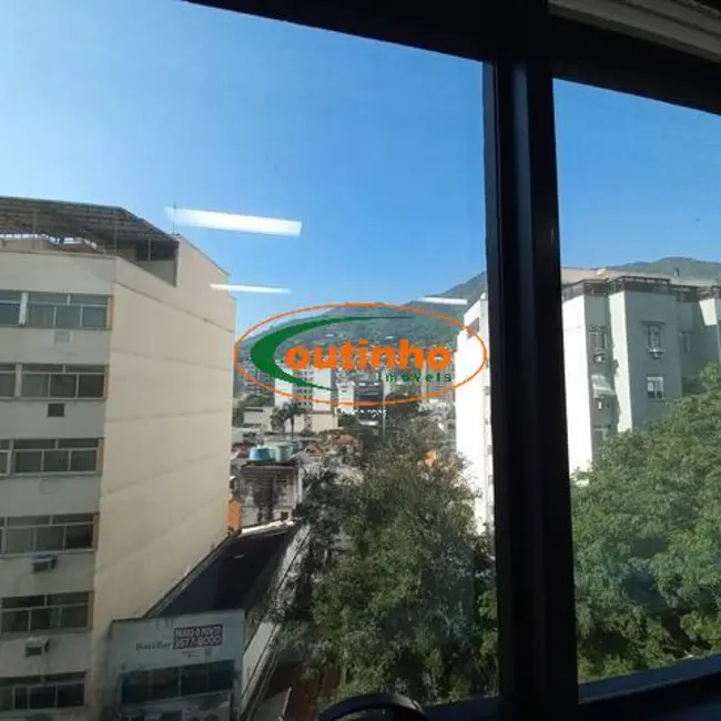 Sala Comercial à venda, 33m2 em Tijuca, Rio De Janeiro - RJ - imagem 6 Foto 6 de Sala Comercial à venda, 33m2 em Tijuca, Rio De Janeiro - RJ
