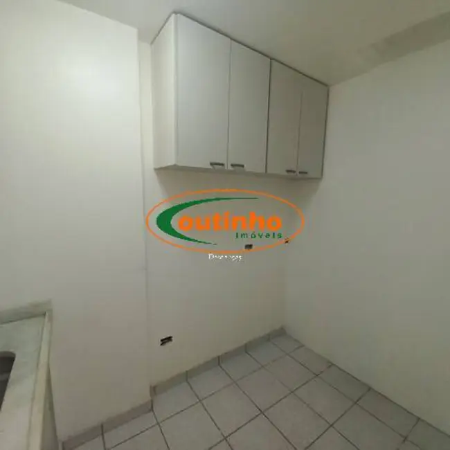 Sala Comercial à venda, 28m2 em Tijuca, Rio De Janeiro - RJ - imagem 6 Foto 6 de Sala Comercial à venda, 28m2 em Tijuca, Rio De Janeiro - RJ
