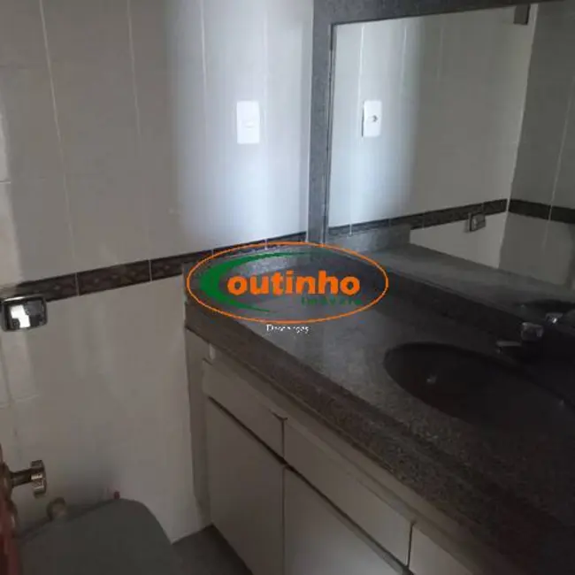 Sala Comercial à venda, 25m2 em Tijuca, Rio De Janeiro - RJ - imagem 5 Foto 5 de Sala Comercial à venda, 25m2 em Tijuca, Rio De Janeiro - RJ