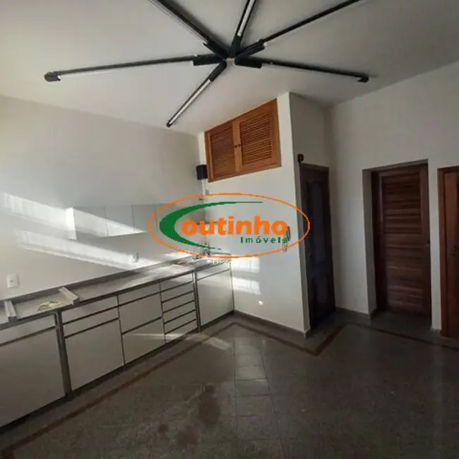 Sala Comercial à venda, 25m2 em Tijuca, Rio De Janeiro - RJ - imagem 7 Foto 7 de Sala Comercial à venda, 25m2 em Tijuca, Rio De Janeiro - RJ