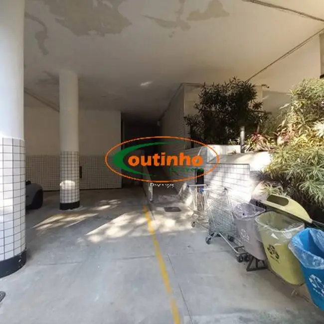 Foto 9 de Apartamento com 2 quartos à venda, 85m2 em Tijuca, Rio De Janeiro - RJ