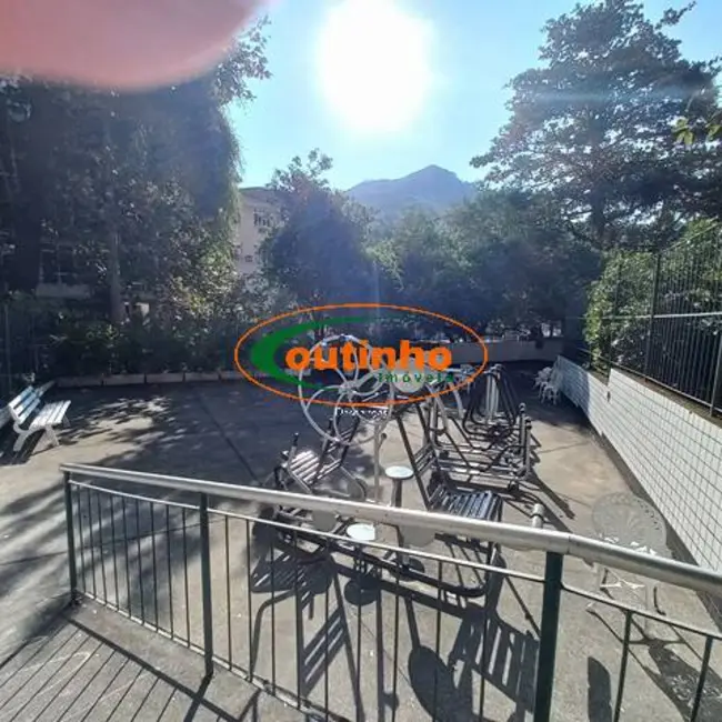 Foto 4 de Apartamento com 2 quartos à venda, 85m2 em Tijuca, Rio De Janeiro - RJ