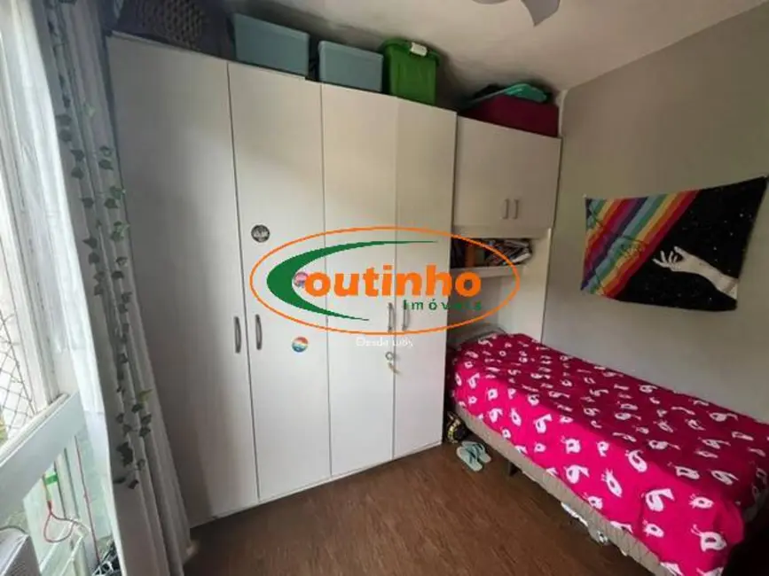 Apartamento com 3 quartos à venda, 94m2 em Tijuca, Rio De Janeiro - RJ - imagem 8 Foto 8 de Apartamento com 3 quartos à venda, 94m2 em Tijuca, Rio De Janeiro - RJ