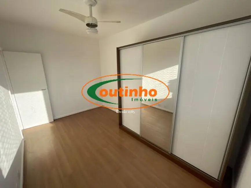 Foto 8 de Apartamento com 2 quartos à venda, 62m2 em Praça da Bandeira, Rio De Janeiro - RJ