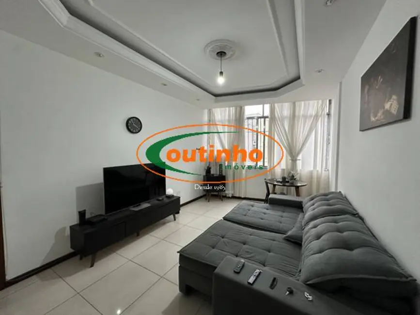 Foto 2 de Apartamento com 3 quartos à venda, 110m2 em Tijuca, Rio De Janeiro - RJ